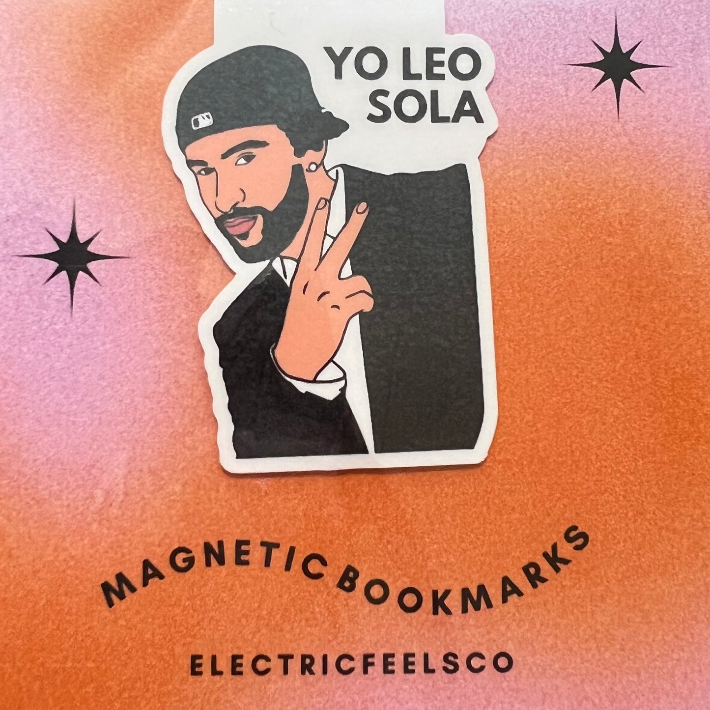 Bad Bunny Yo Leo Sola magnetic bookmark